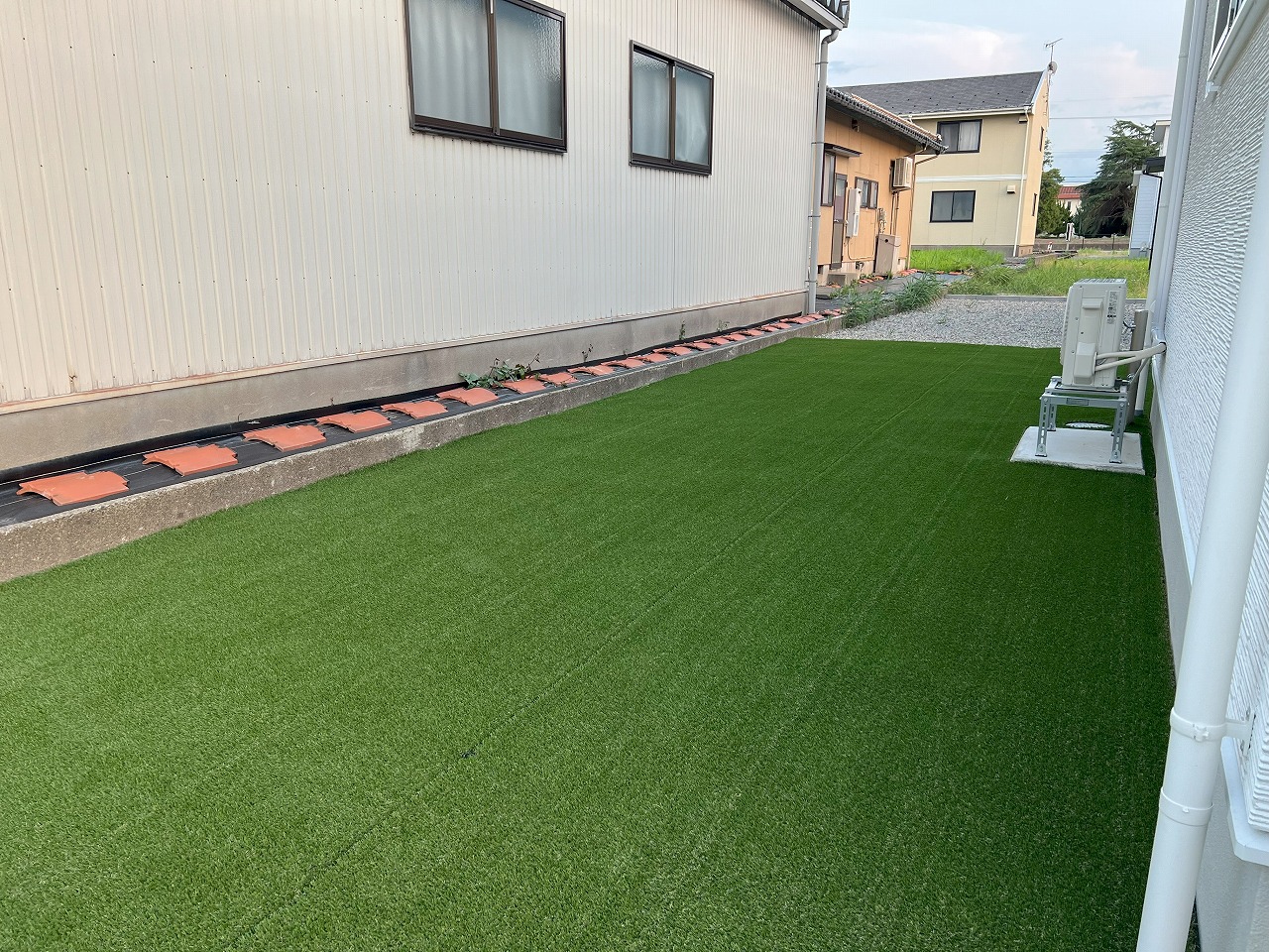 人工芝を設置しました